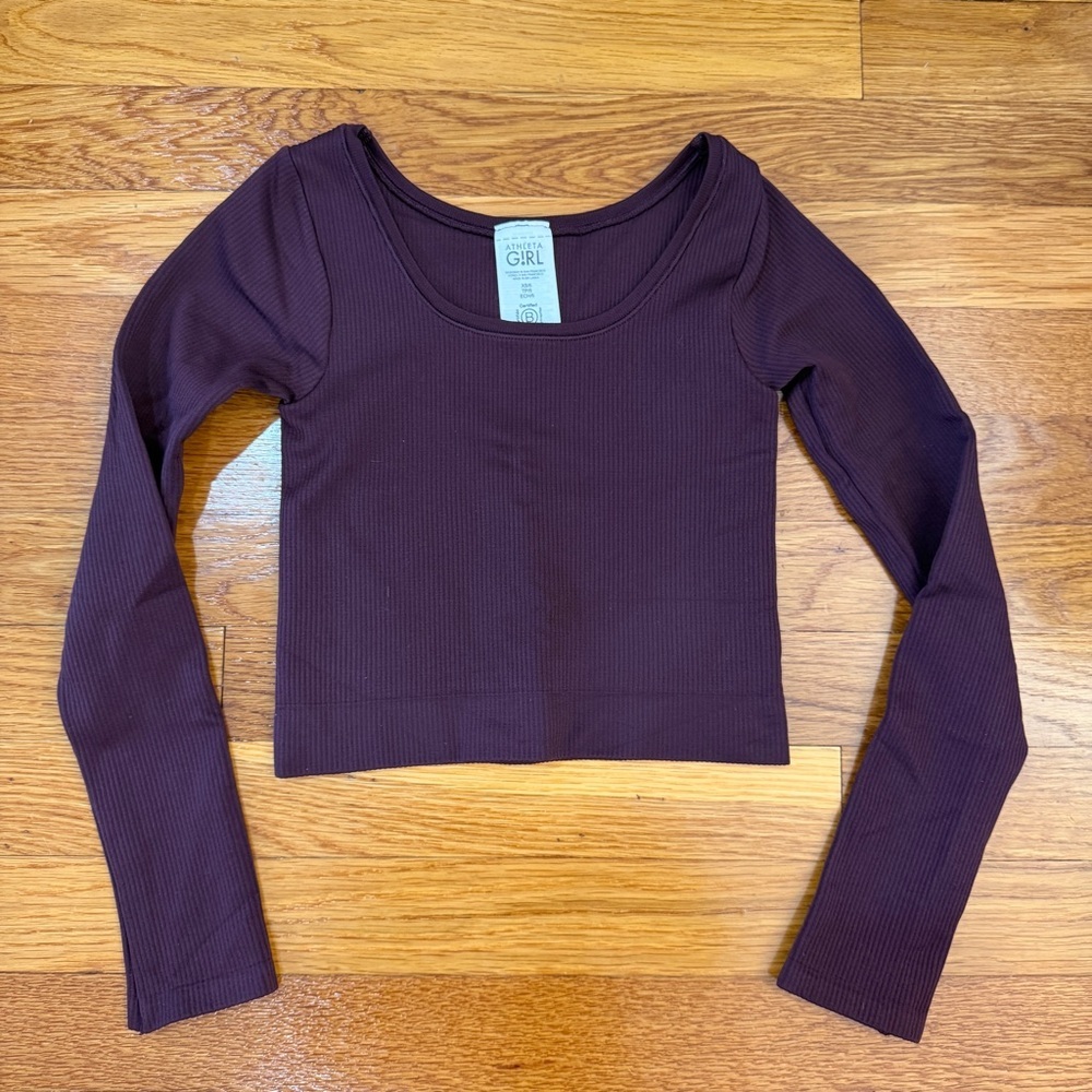 Athleta Girl Ribbed Cropped Long Sleeve Shirt in Burgundy/Red -  Girls Size XS/6
